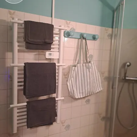 Lardy Ma Belle, Cosy, Rdc, Cure, Longue Et Courte Durée Vichy