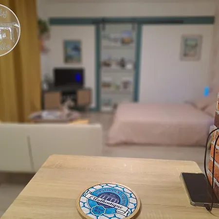 Apartamento Lardy Ma Belle, Cosy, Rdc, Cure, Longue Et Courte Durée *